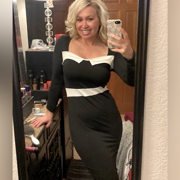 Paris Women’s Designer Bodycon Dress - Picture 4 of 16